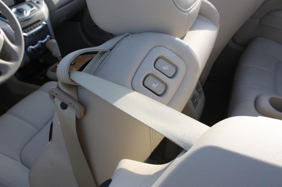  Nissan Murano CrossCabriolet 2011 года  (фото 61 из 131)